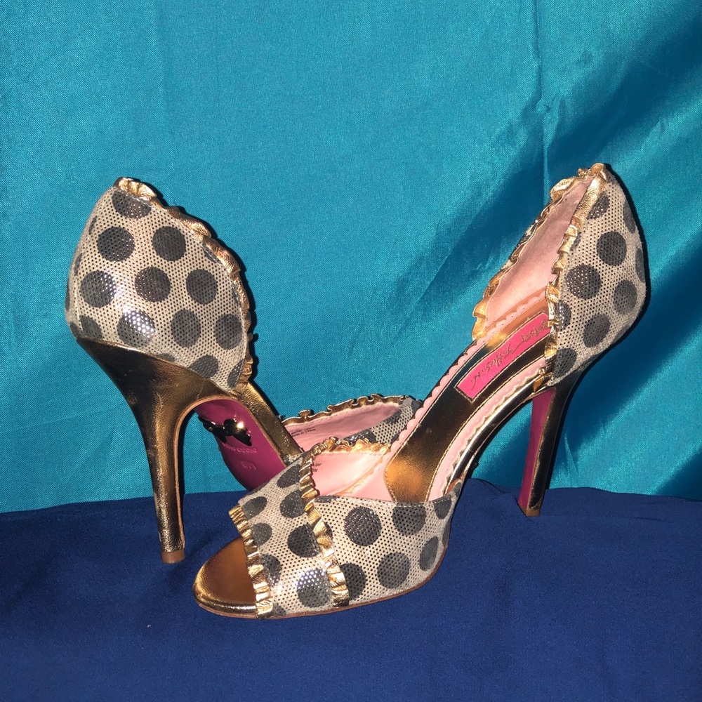 Cute Polka Dotted Heels